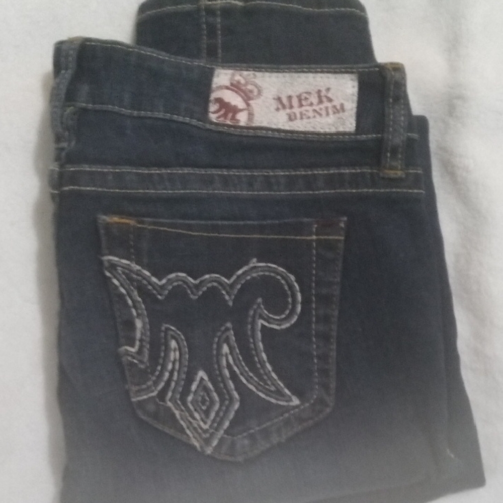 MEK Blue Jeans with Decorative Back Pocket Design